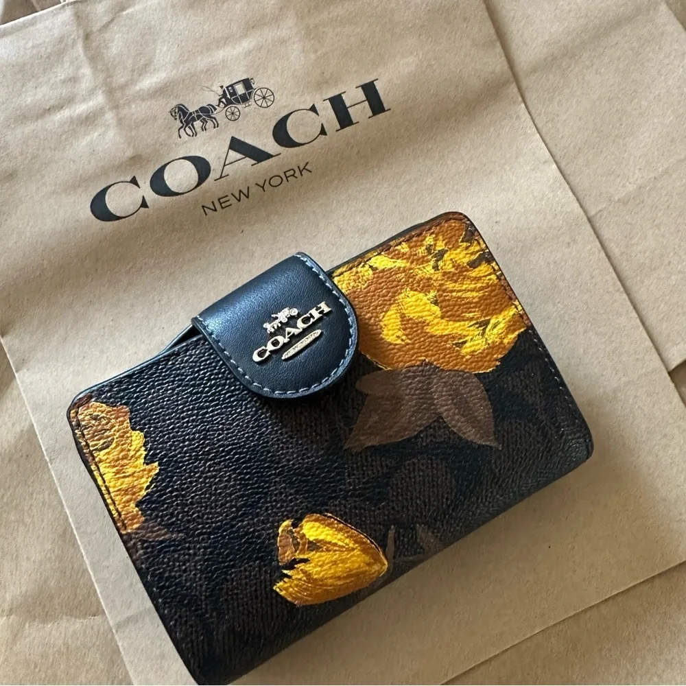 Coach 100% authentic